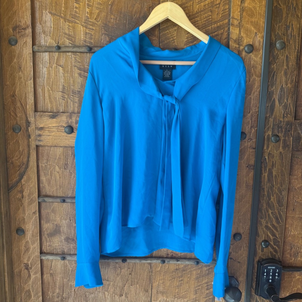 City Silk Blouse Womens L Blue Tie Neck Long Sleeve 100% Silk Career Top